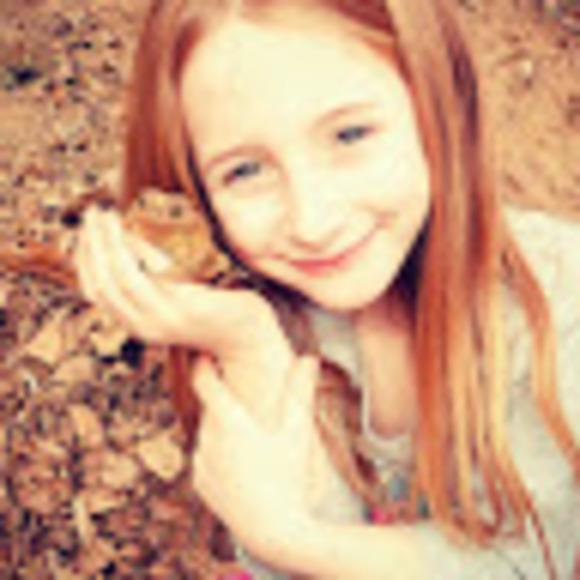 Meet your Posher, Madeleine - Picture 1 of 1